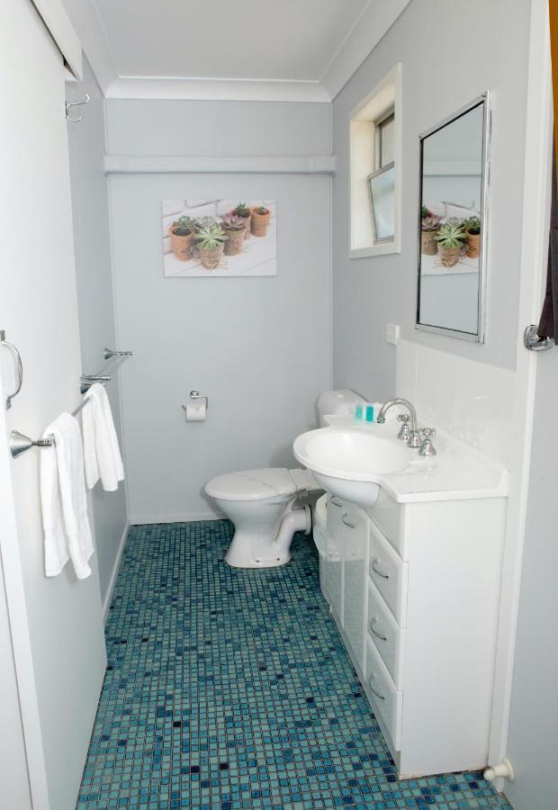 Charm City Motel Bundaberg Eksteriør bilde